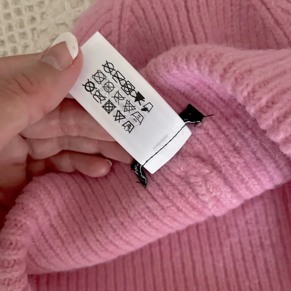 Pink Ribbed Knit Beanie - Picture 7 of 9